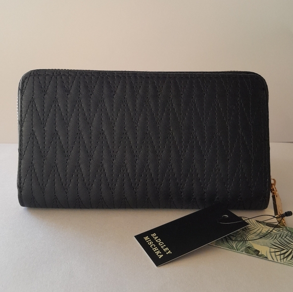 Badgley Mischka Braid Quilting Long Zip Around Wallet Black - Picture 10 of 10